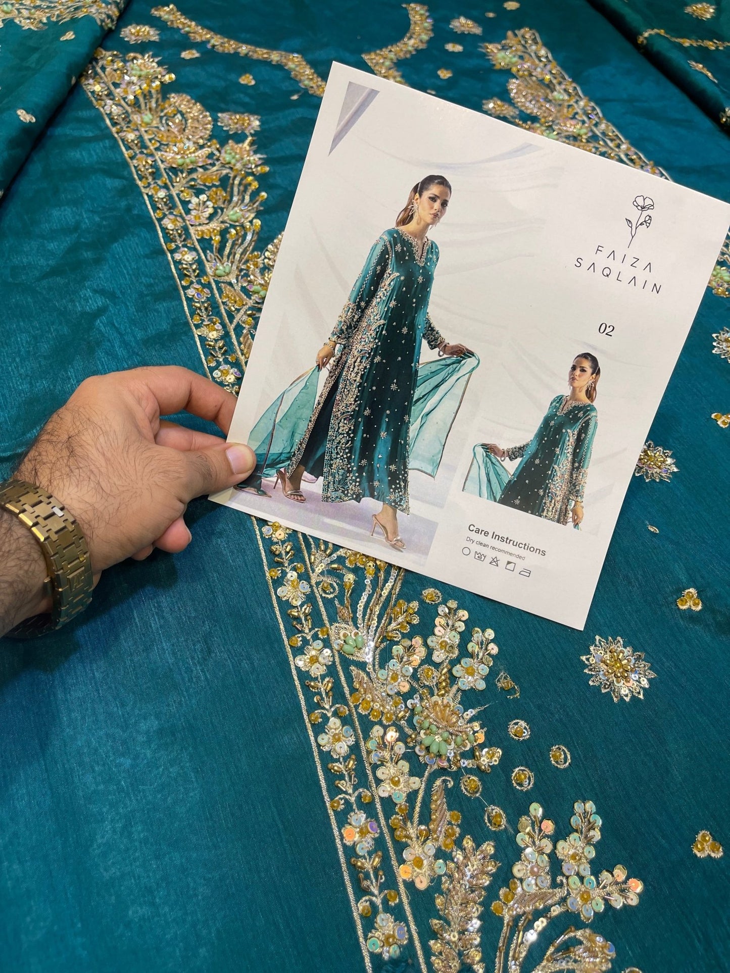 FAIZA SAQLAIN - 02 - UB.ELEGANCE