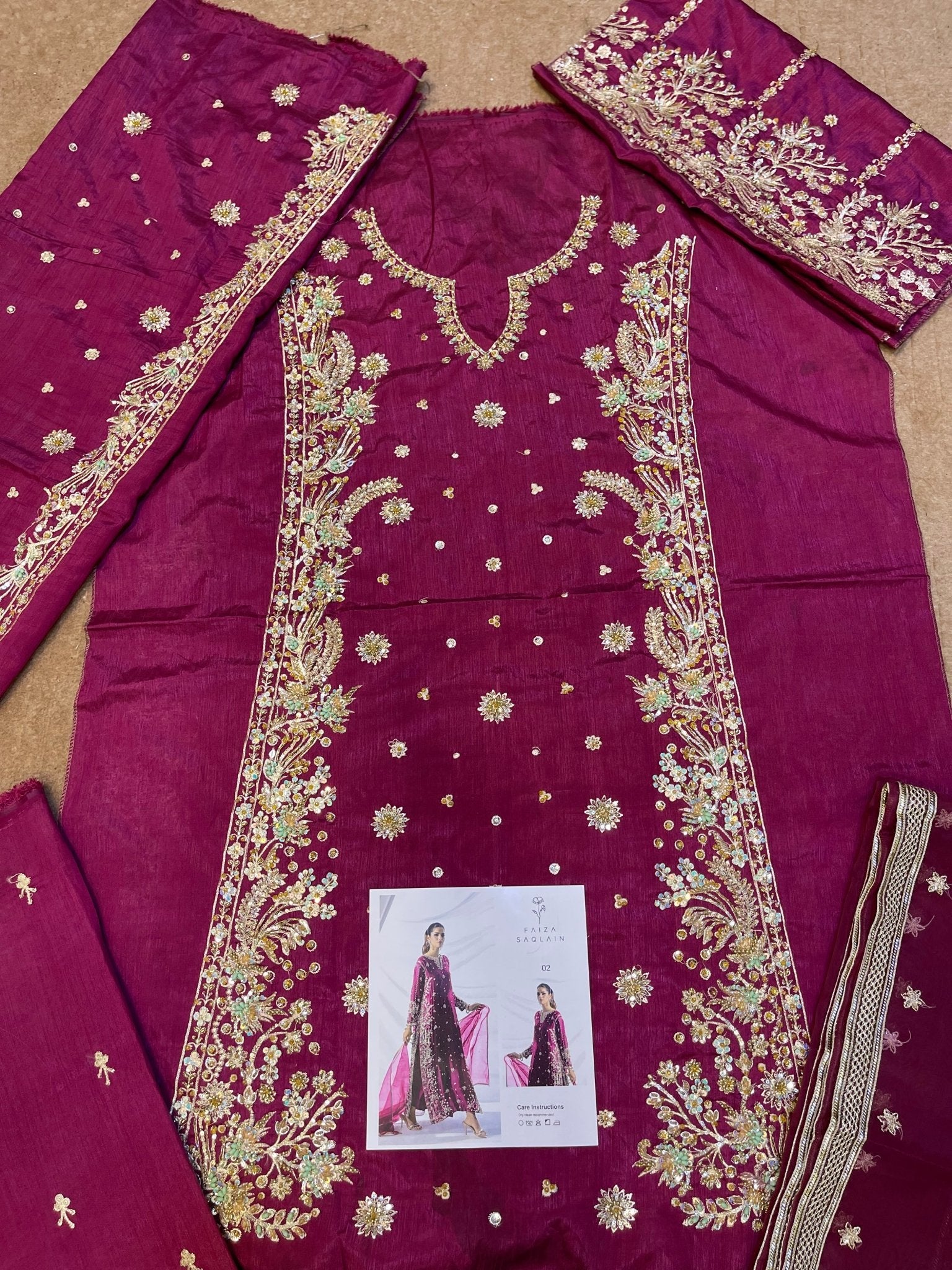 FAIZA SAQLAIN - 02 - UB.ELEGANCE