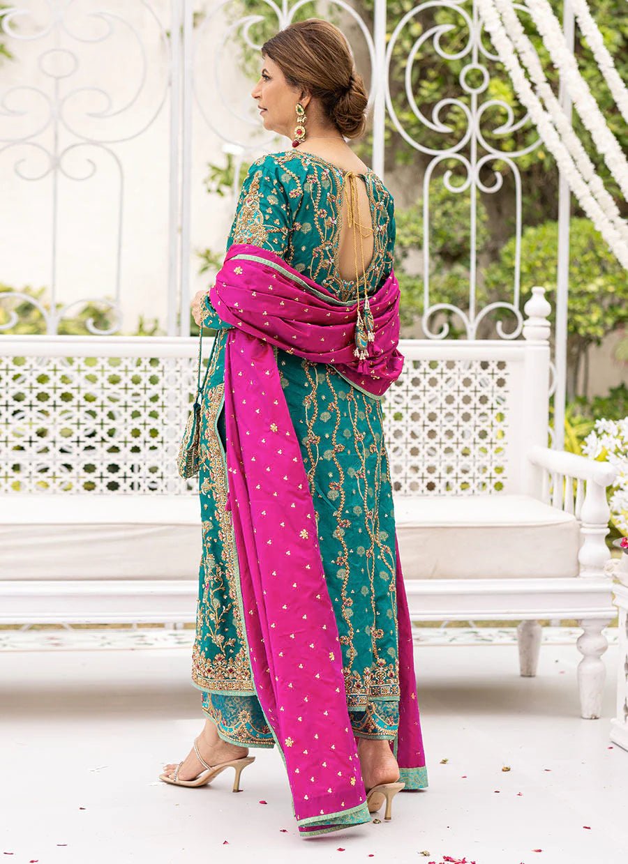 Farah Talib Aziz - UB.ELEGANCE