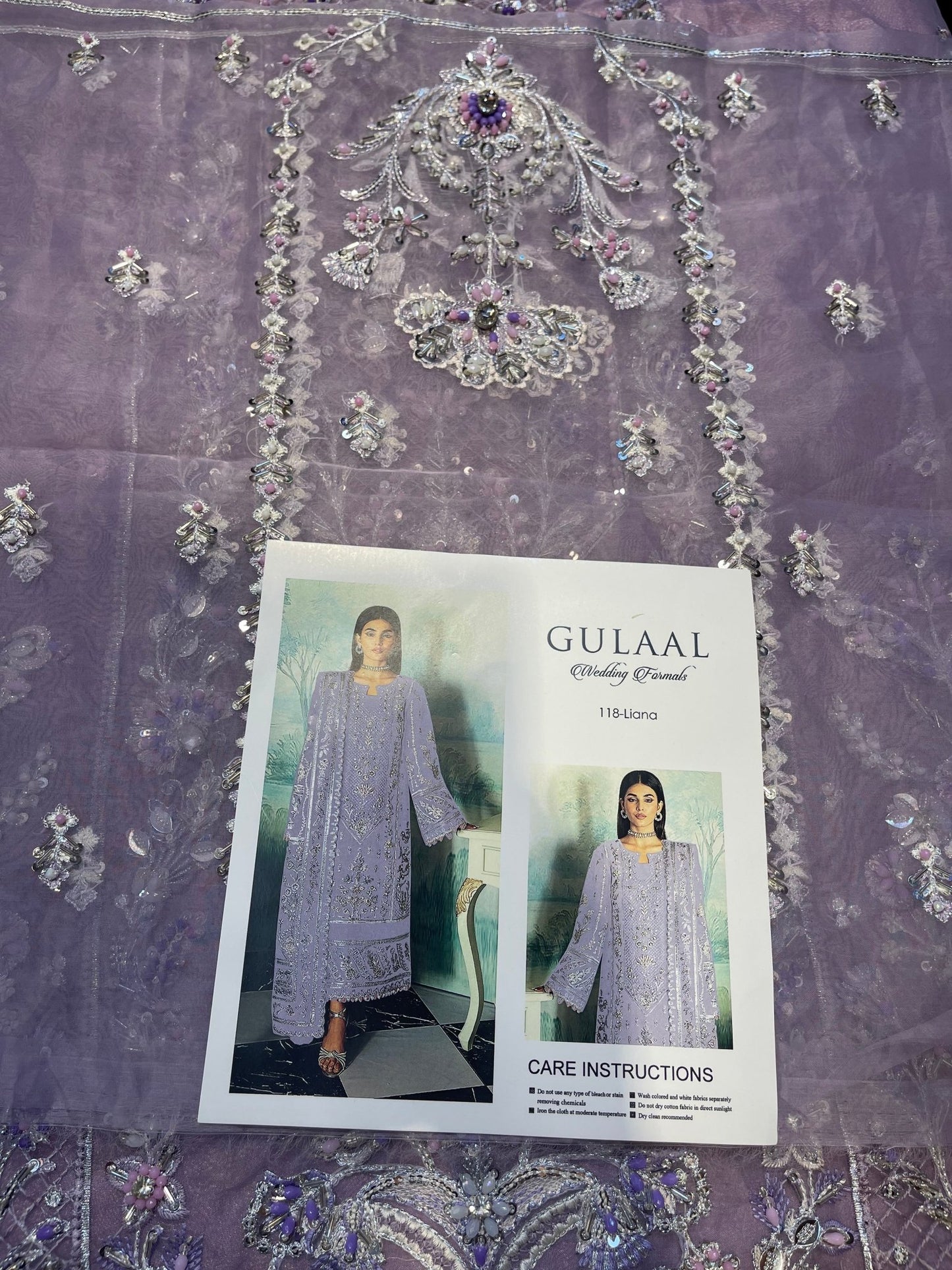 GULAAL - UB.ELEGANCE