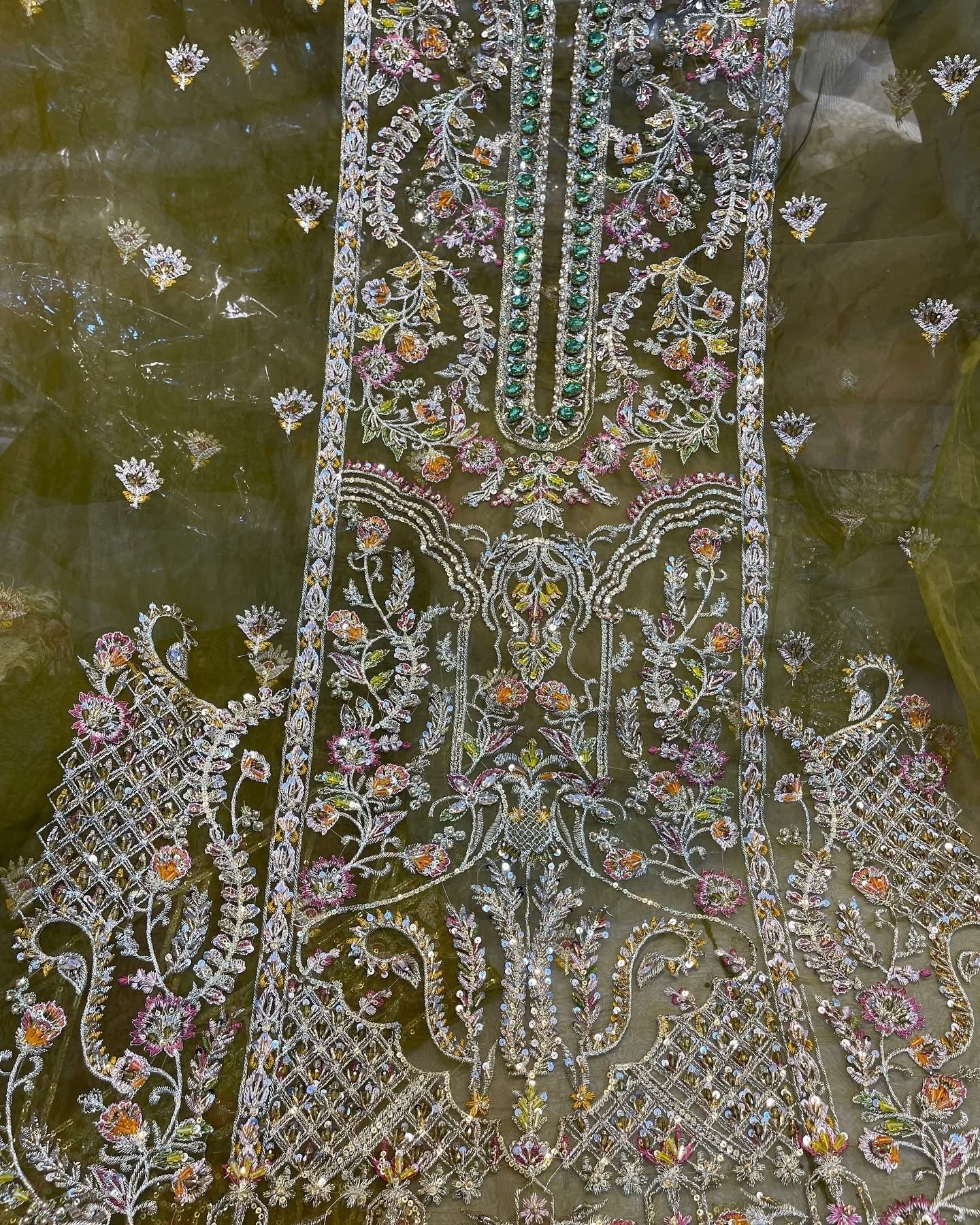 Kanwal Malik - Halena - UB.ELEGANCE