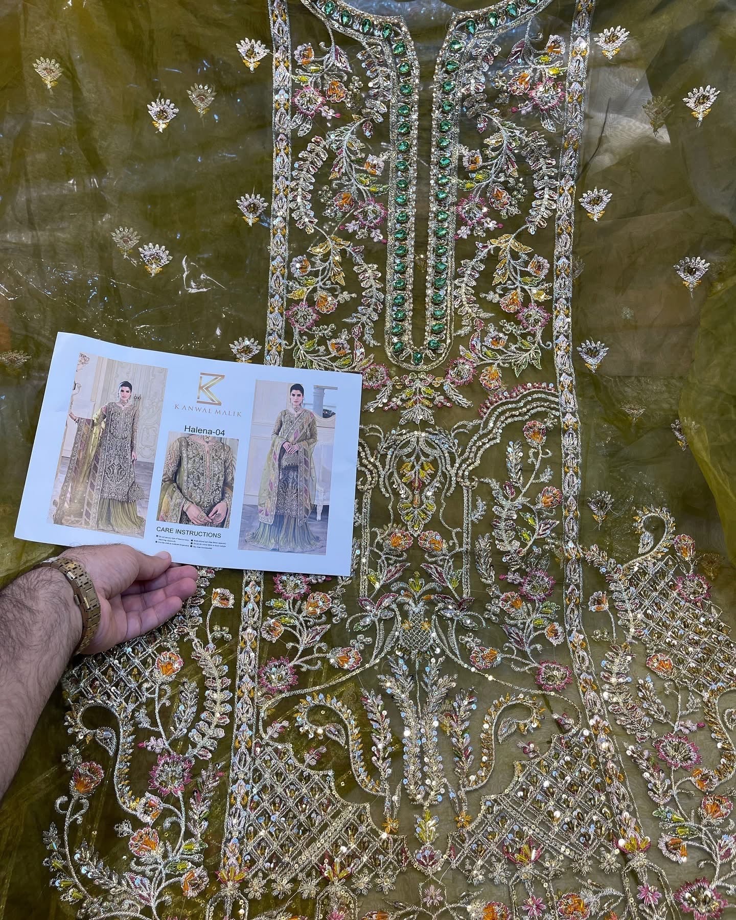 Kanwal Malik - Halena - UB.ELEGANCE