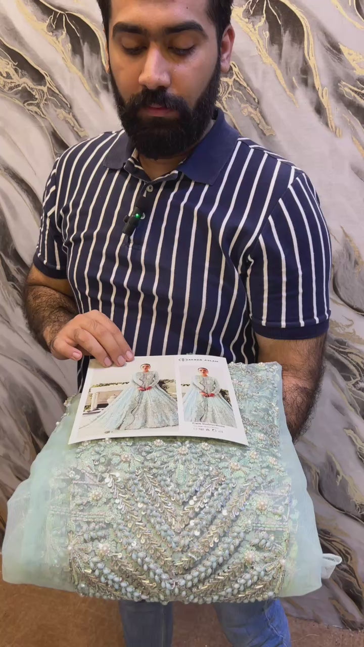 AKBAR ASLAM - Hyacinth