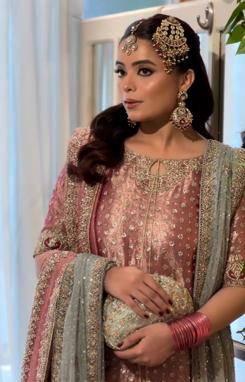Haris Shakeel - Iqra (with 2 duppatas
