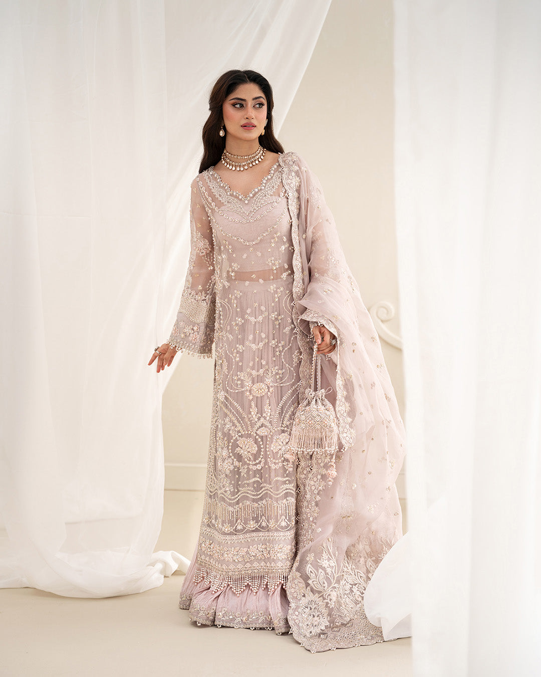 Faiza saqlain- Ela
