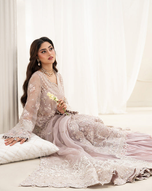 Faiza saqlain- Ela