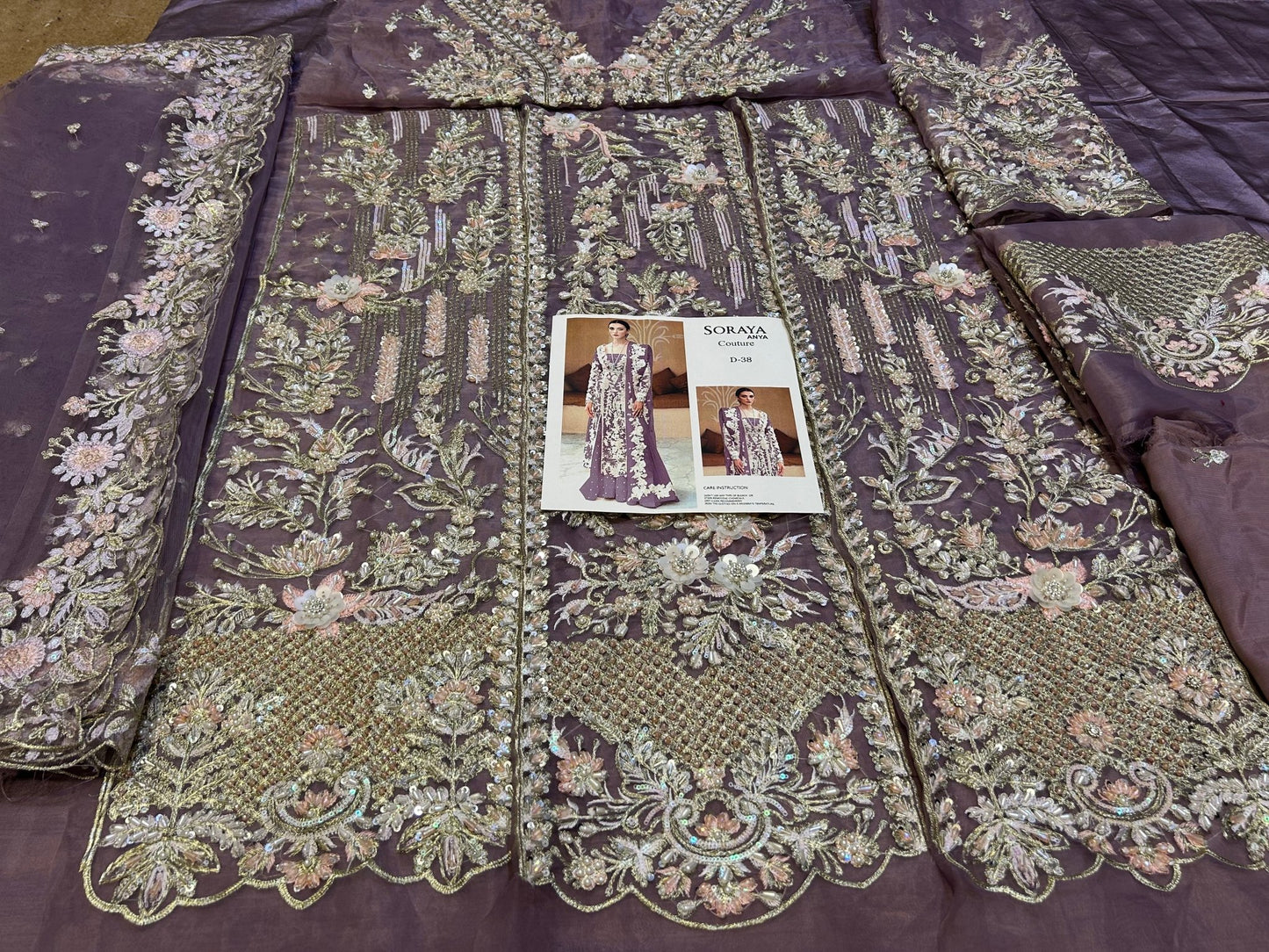 SORAYA - ANYA - UB.ELEGANCE